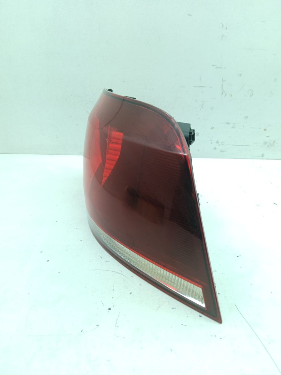 Farol Trasero Derecho Exterior Volkswagen Golf VI Cabriolet (517) 2011-2016 Trendline