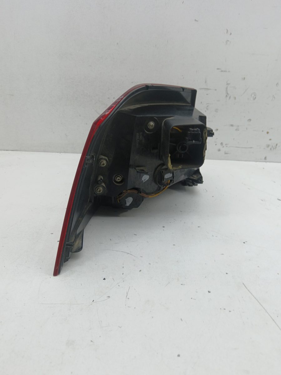 Farol Trasero Derecho Exterior Volkswagen Golf VI Cabriolet (517) 2011-2016 Trendline