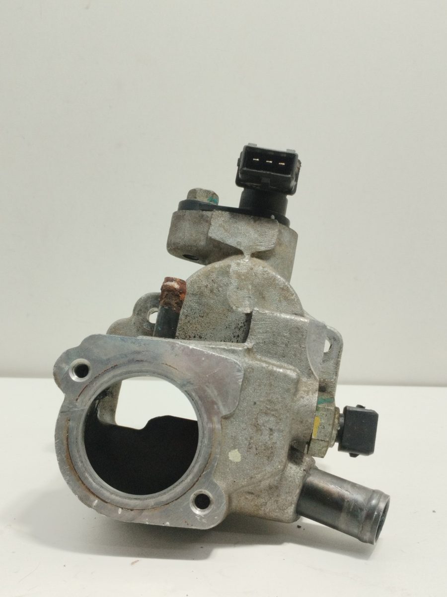 Cuerpo De Termostato Chevrolet Spark 2005-2011 S 1.0L 49kW