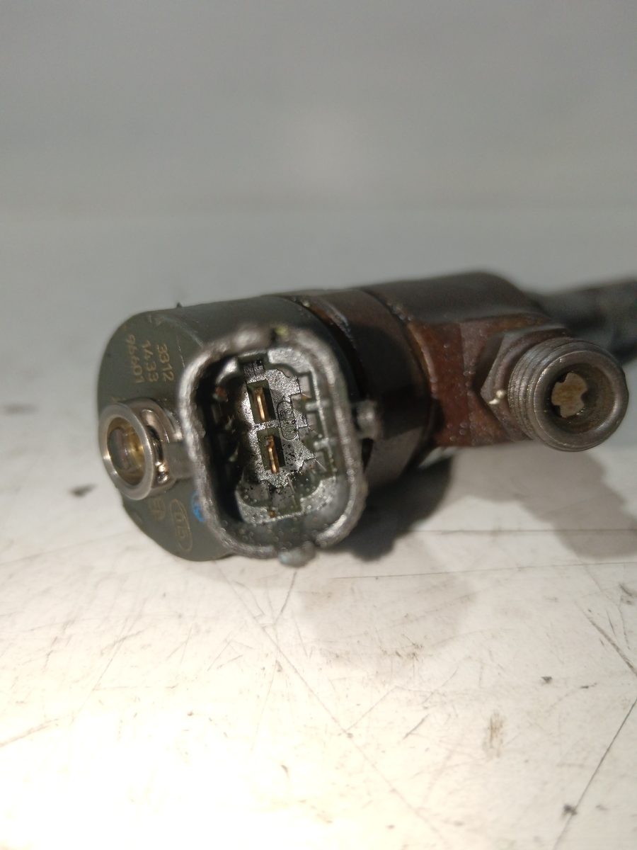 Inyector Lancia Zeta 1995-2002 2.0 16V CAT 2.0L 97kW 0445110044