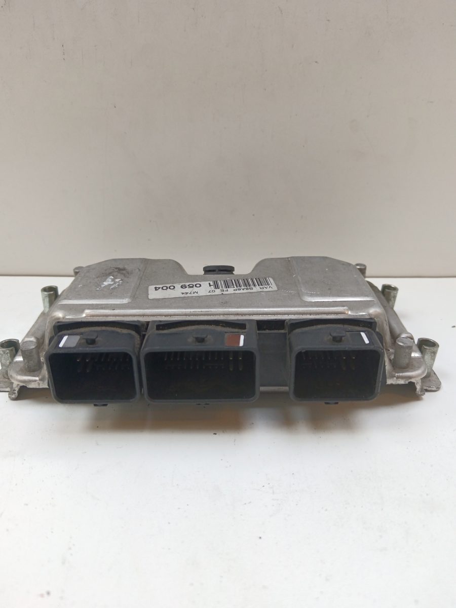 Centralita Motor Uce Peugeot 106 (S2) 1996-2004 1,4 1.4L 55kW 0261206246