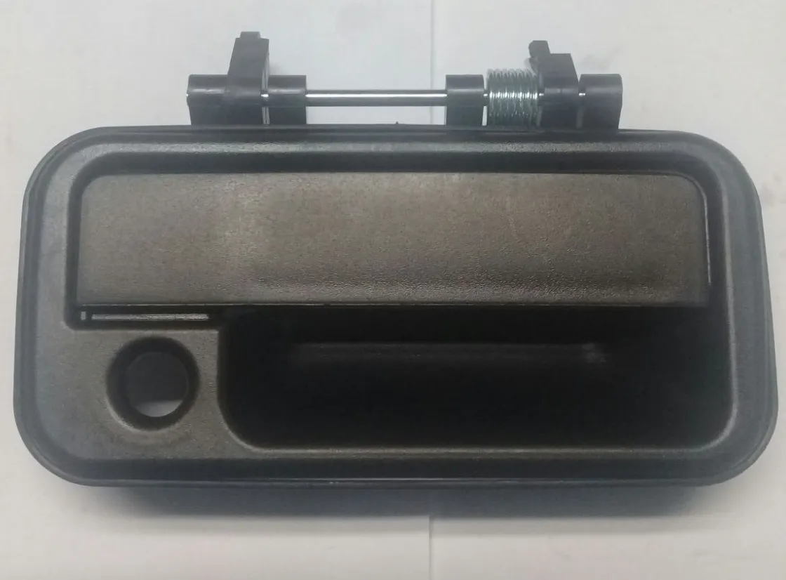 Manija de puerta delantera derecha