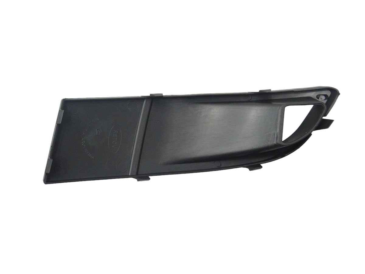 TAPA DERECHA FARO CAMINERO CHEVROLET CLASSIC 2010/