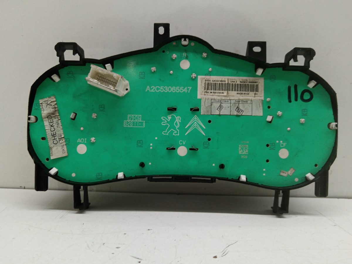 Tablero de Instrumentos Peugeot 207 2006-2012 1.6 HDi 1.6L 80kW 9662903980