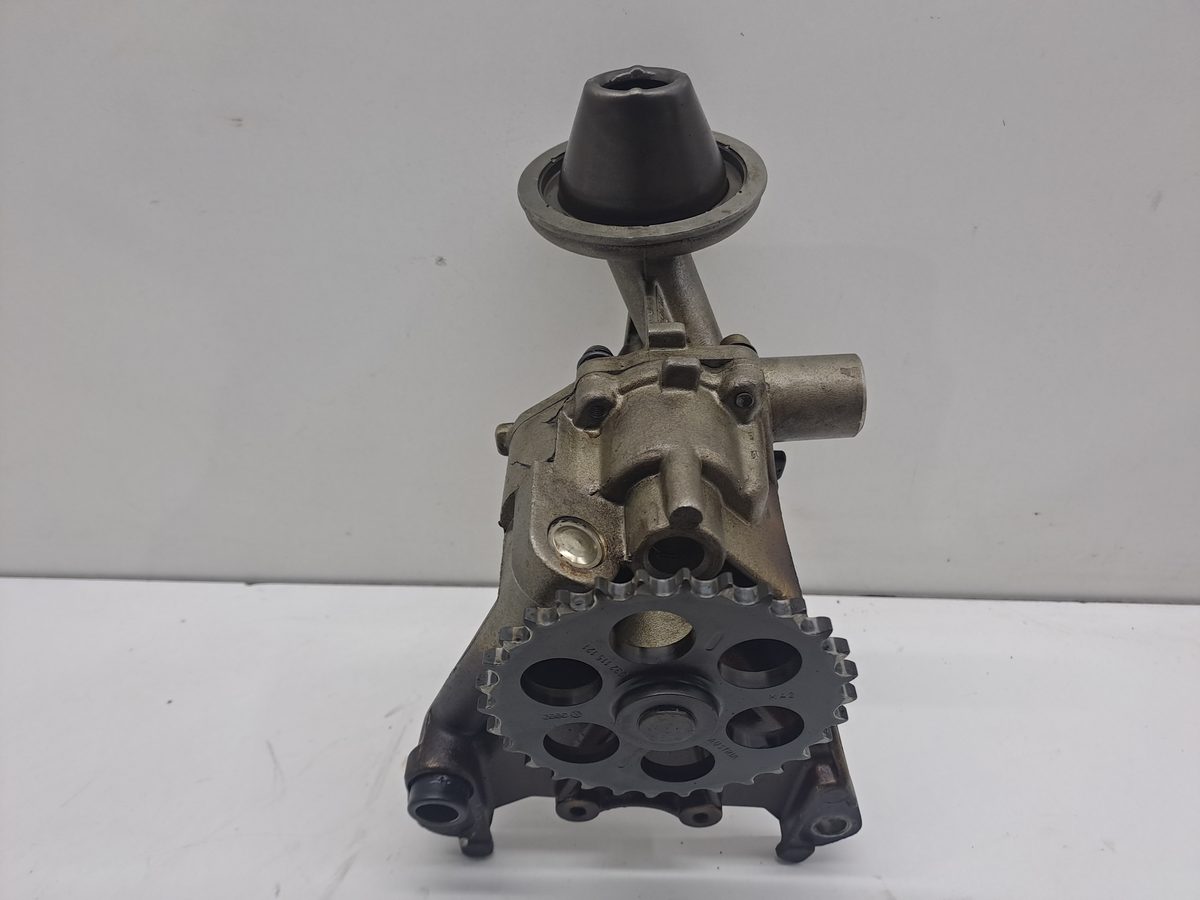 Bomba Aceite Volkswagen Polo Berlina (6N2) 1999-2002 1,6 1.6L 55kW 032115109B