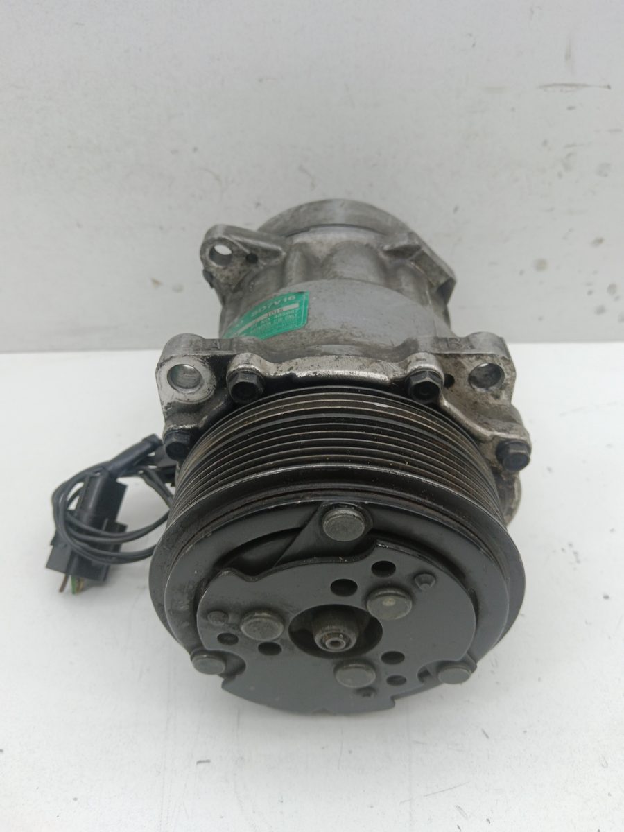 Compresor Aire Acondicionado Volvo Serie 460 1989-1997 1.7 CAT 1.7L 75kW 0090709524