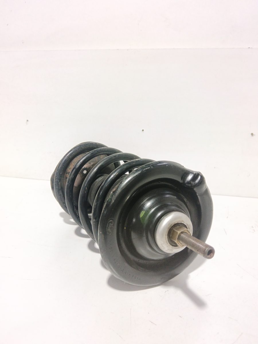 Amortiguador Delantero Der/Izq Ford Fiesta Berlina (DX) 1999-2002 Ambiente 96FB18045HF