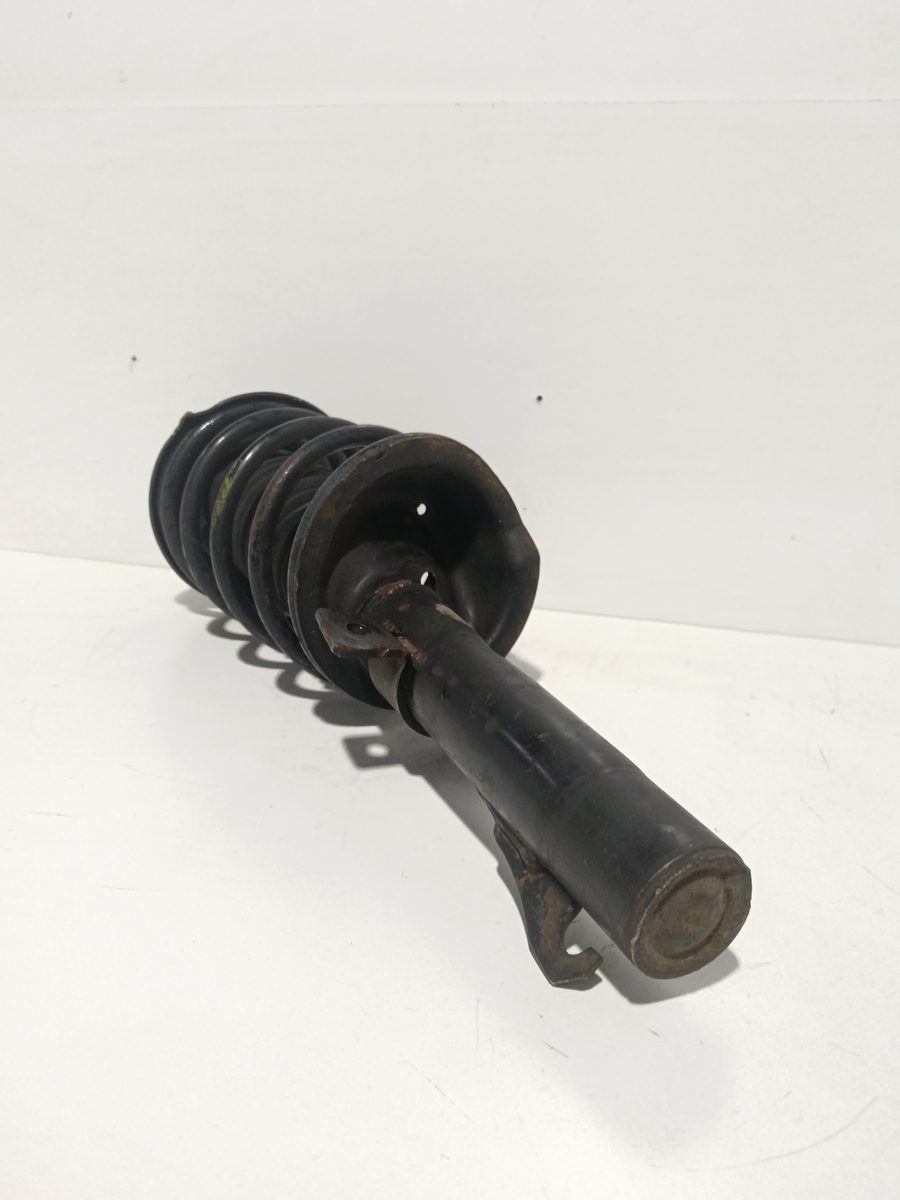 Amortiguador Delantero Der/Izq Ford Fiesta Berlina (DX) 1999-2002 Ambiente 96FB18045HF