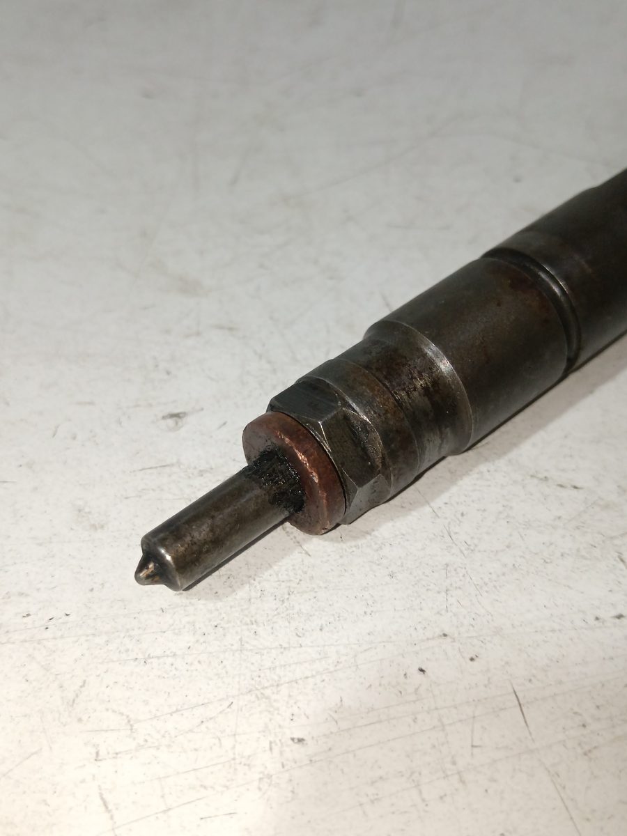 Inyector Renault Megane I Classic (LA0) 1996-2001 1.9 Diesel 1.9L 47kW 0445110110