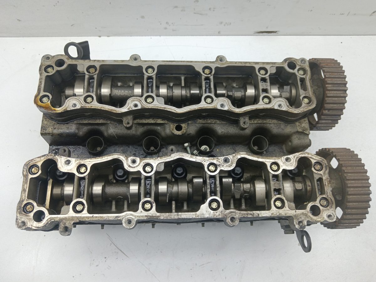 Tapa De Cilindros Citroën C4 Berlina 2004-2011 VTR Plus 1.6L 80kW 9636076010