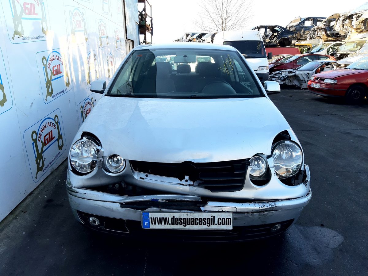 Careta Volkswagen Polo (9N1) 2001-2005 Highline 95AB8200