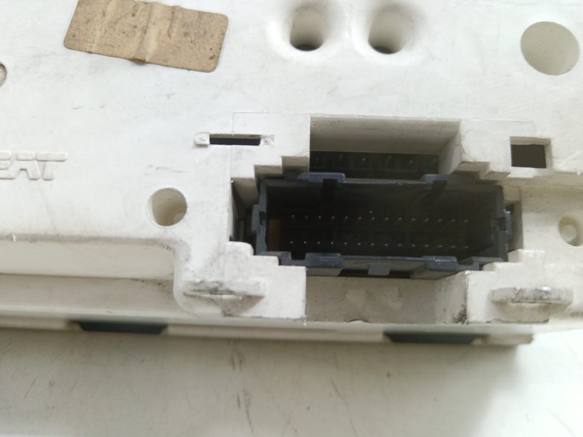 Tablero de Instrumentos SEAT Toledo (1L) 1991-1999 1.9 TDI 1.9L 66kW 81117785