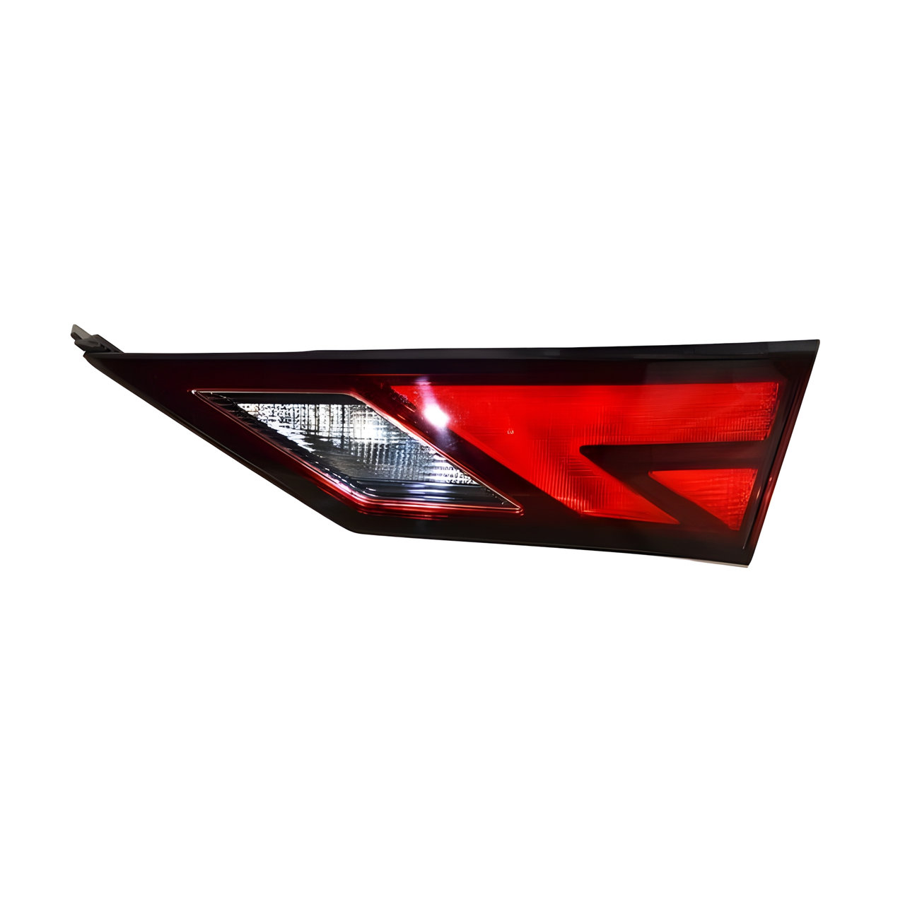 FARO TRASERO INTERNO DER. -TYC