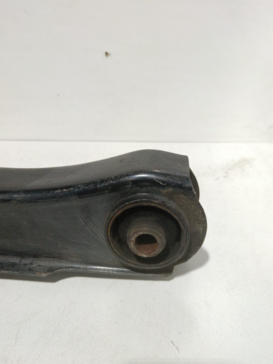 Parrilla de Suspension Inferior Trasera Izquierda Hyundai H1 2008-2019