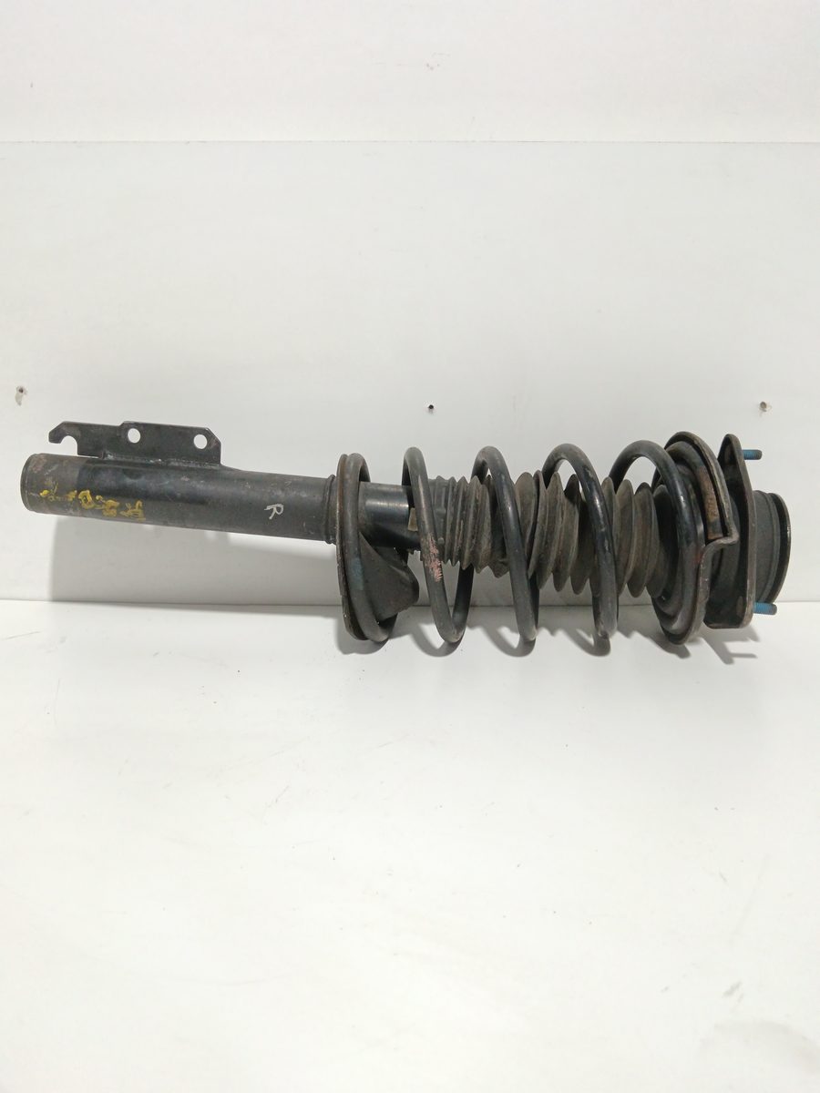 Amortiguador Delantero Derecho Ford Escort Berl./turnier 1995-2000 Atlanta Berlina