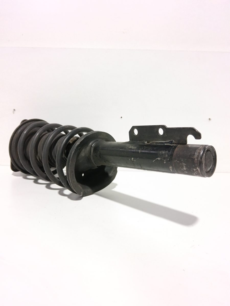 Amortiguador Delantero Derecho Ford Escort Berl./turnier 1995-2000 Atlanta Berlina