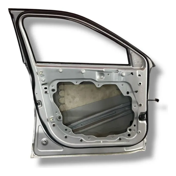 Puerta delantera izquierda Fiat Toro 16/21(usada)