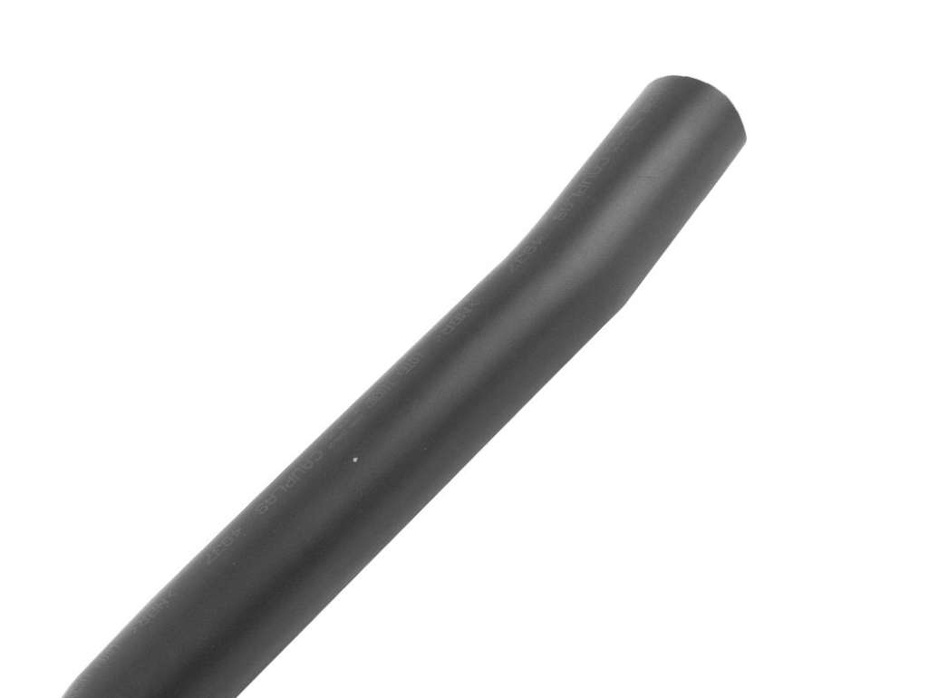 Tubo de llenado de combustible