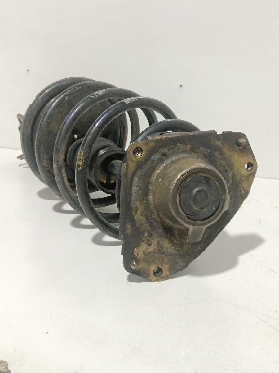 Amortiguador Delantero Der/Izq Alfa Romeo 155 1992-1997 2.5 Turbodiesel 155167167
