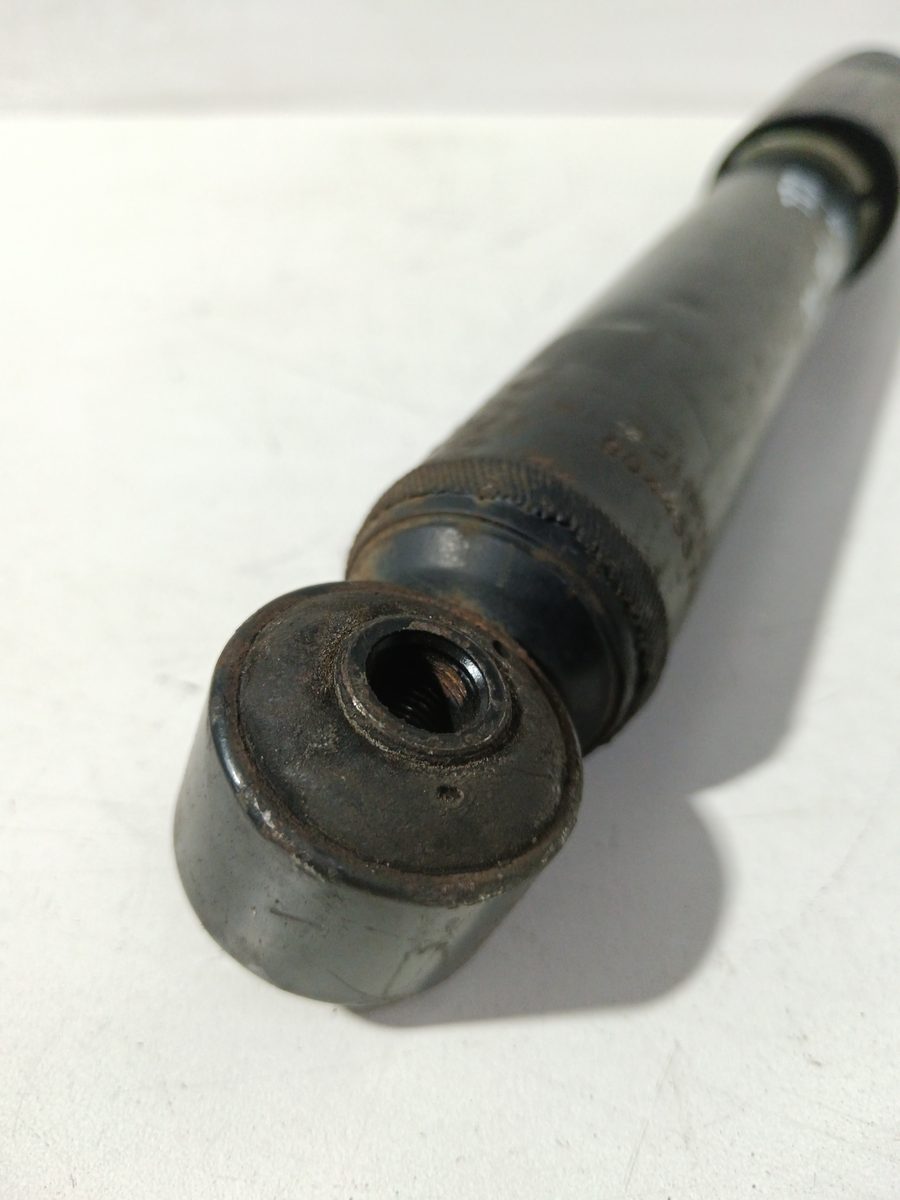 Amortiguador Trasero Der/Izq Opel Corsa B 1996-2000 1.2 16V CAT (X 12 XE / LW4) 22118114