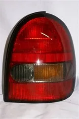 Faro trasero derecho