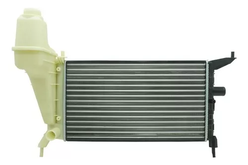 Radiador Chevrolet Celta sin aire acondicionado