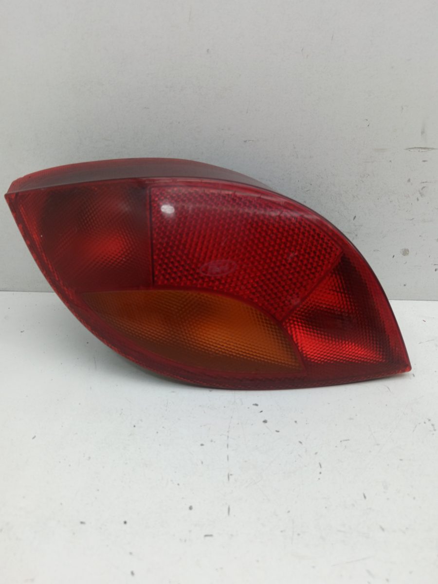Farol Trasero Izquierdo Exterior Ford Ka (CCQ) 1996-2008 KA 1