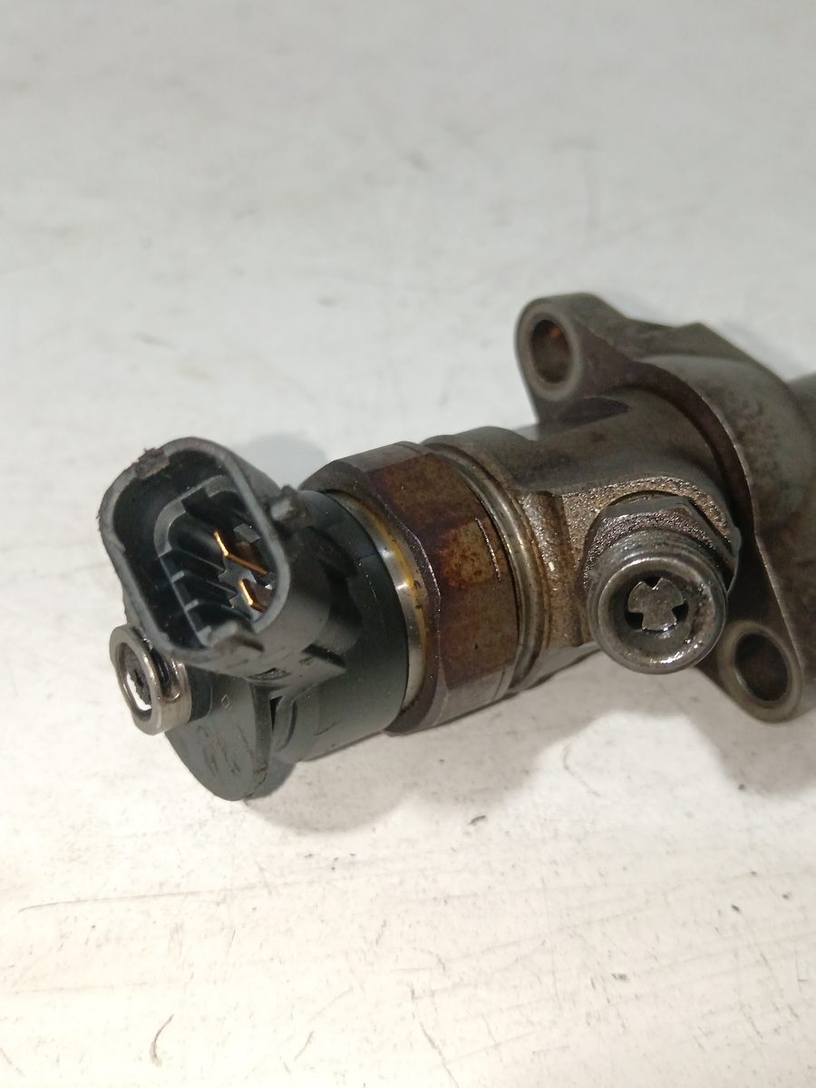 Inyector Peugeot 207 2006-2012 1.6 HDi 1.6L 80kW 0445110311