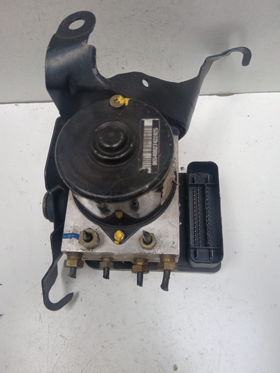 Modulo Abs Ford Fiesta Berlina 1995-1999 Básico 1.8L 44kW 10096001063