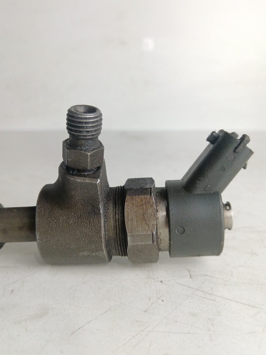 Inyector Alfa Romeo 147 (190) 2000-2006 1.9 JTD 16V CAT 1.9L 103kW 0445110119