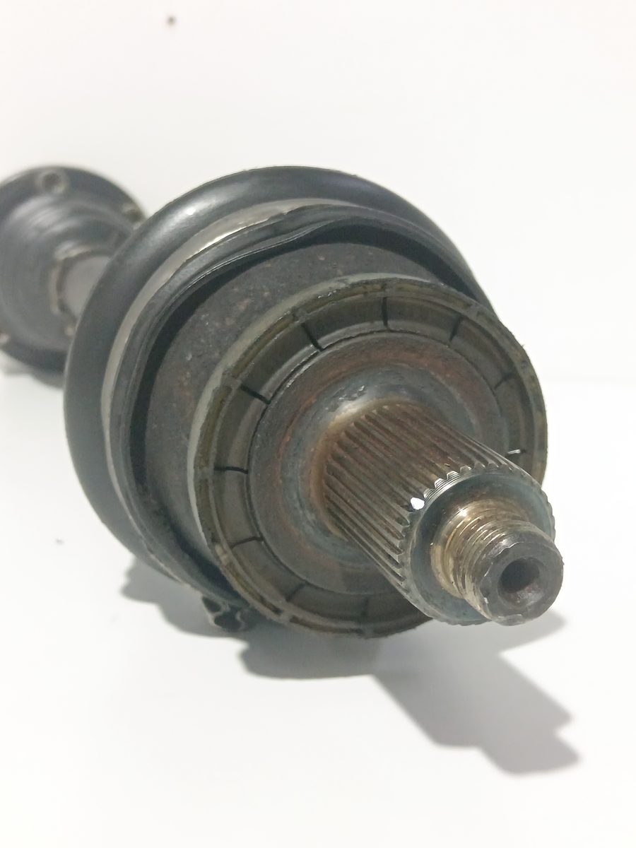 Semieje Delantero Izquierdo Volkswagen Polo (9N3) 2005-2010 Edition 1.2L 44kW