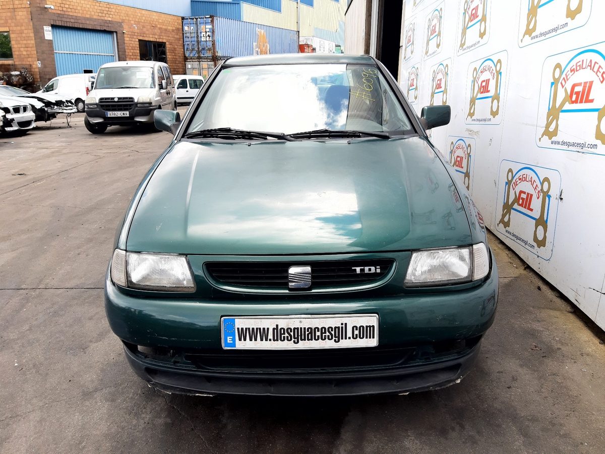 Faro Delantero Derecho SEAT Cordoba Berlina (6K2) 1993-1999 GLX 0301037022