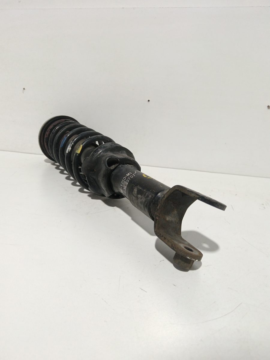 Amortiguador Trasero Der/Izq Honda Civic Berlina (EG/EH) 1991-1996 52610SR3Y210M1