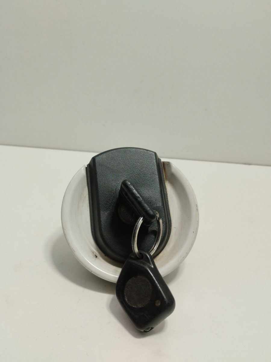 Tapa Exterior Combustible Peugeot 205 Berlina 1983-1998 STYLE DIESEL