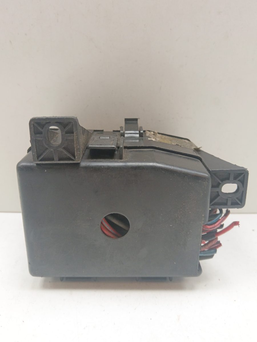 Caja Reles / Fusibles Hyundai Accent (MC) 2006-2010 GL 1.4L 71kW 920817