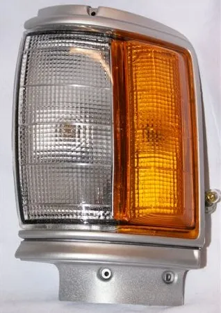 Faro delantero izquierdo