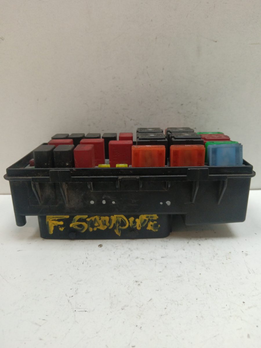 Caja Reles / Fusibles Fiat Grande Punto (199) 2005-2012 51775622