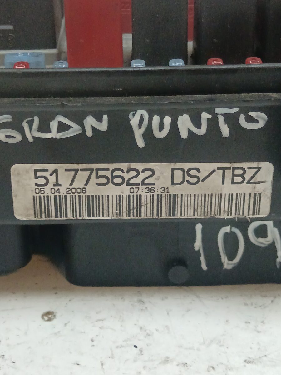 Caja Reles / Fusibles Fiat Grande Punto (199) 2005-2012 51775622