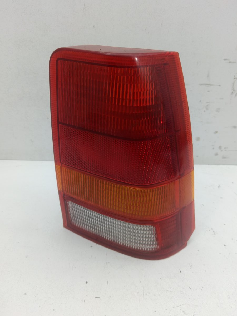 Farol Trasero Derecho Exterior Chevrolet Kadett D desde 1979