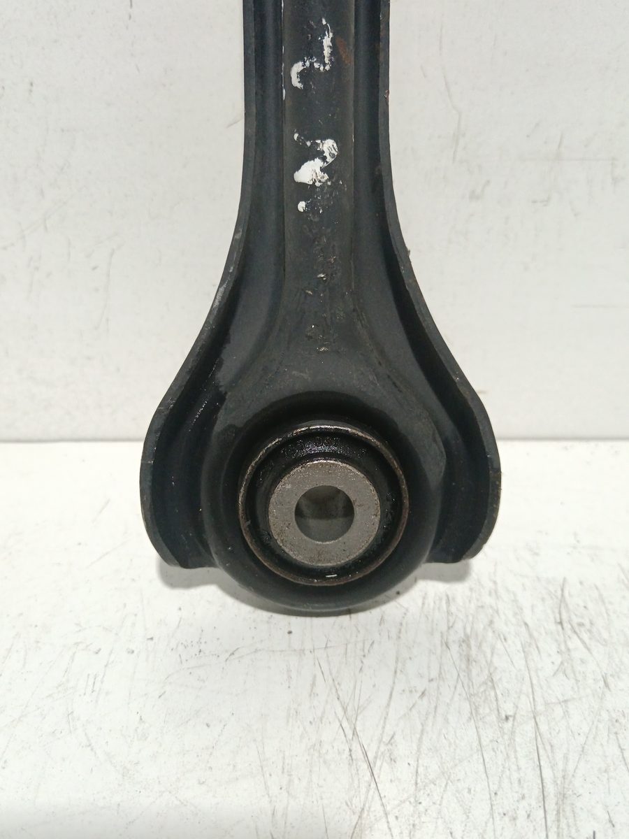 Parrilla de Suspension Superior Trasera Izquierda Mercedes-Benz Clase C (W202) Berlina