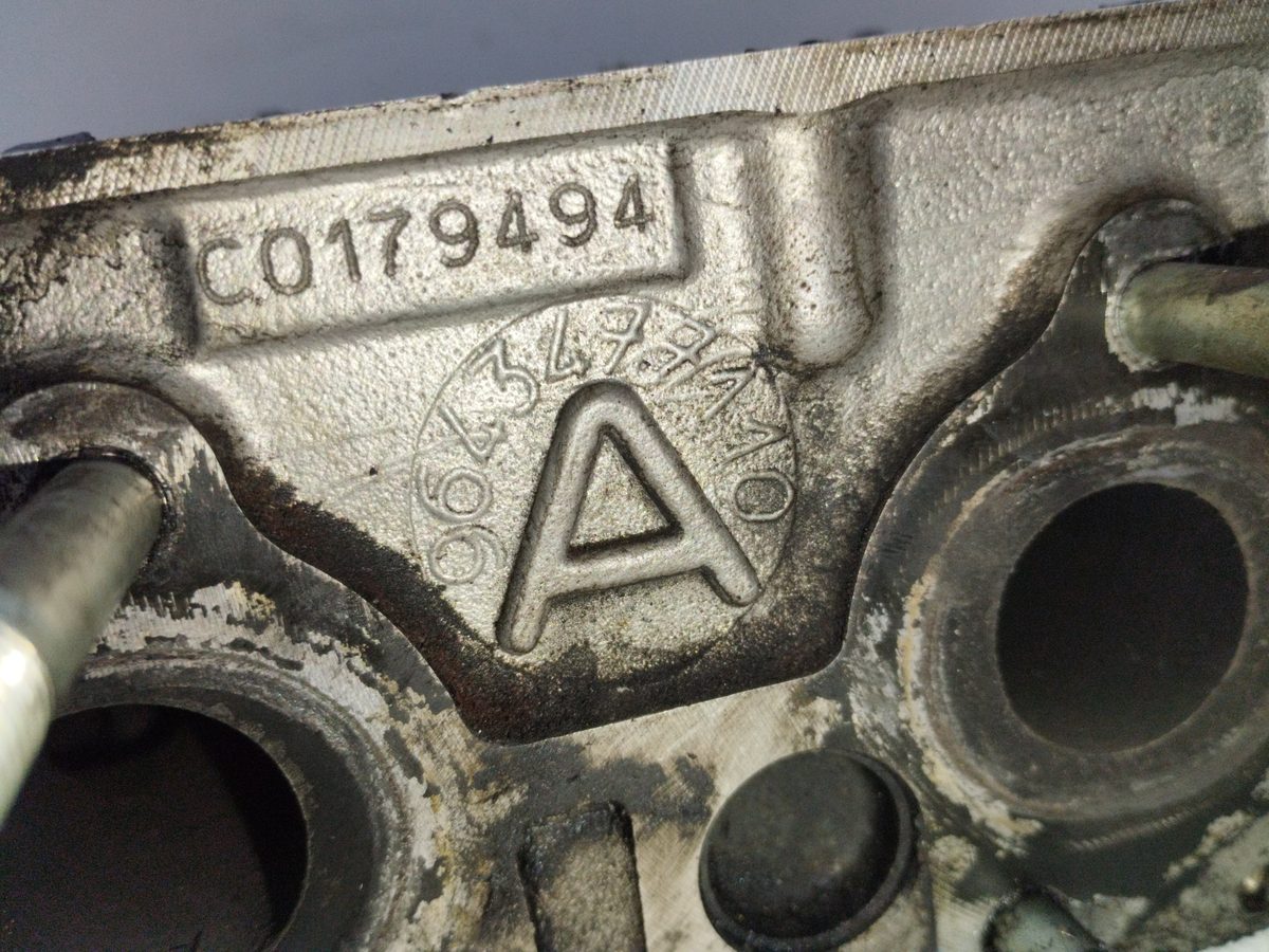 Tapa De Cilindros Citroën C3 1995-2010 1.4 HDi 1.4L 50kW 9643477110