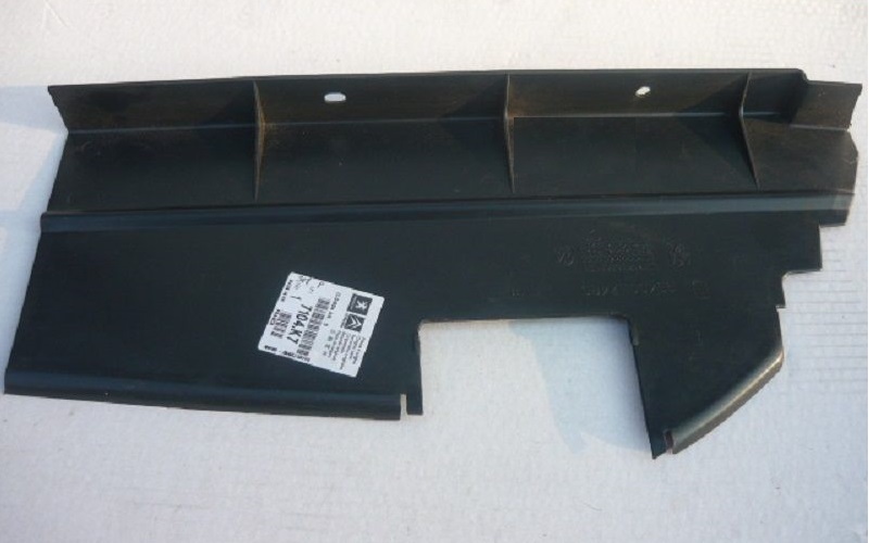 DEFLECTOR RADIADOR DERECHO PEUGEOT 307 [ORIGINAL PSA]
