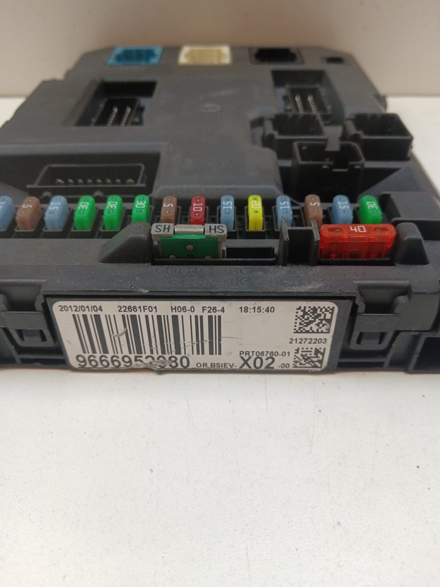 Caja Reles / Fusibles / Modulo Bsi Citroën C3 Picasso 2007-2017 1.6 HDi FAP 9666952080