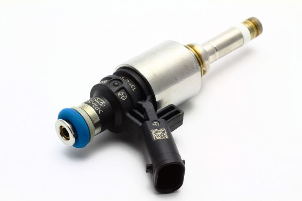 Inyector de combustible