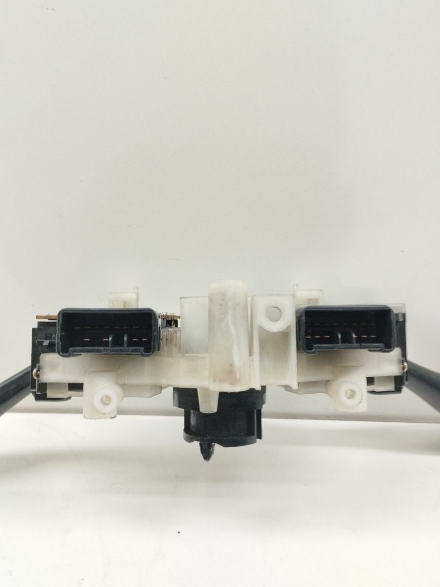 Llave Multifuncion Ford Ranger (ER) desde 1999 Cabina doble Royal 4X4 2.5L 80kW 7UJ07