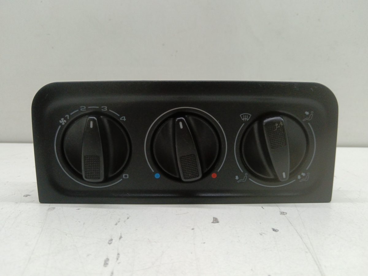 Comandos De Calefacción Volkswagen Golf Iii Berlina (1H1) 1991-1998 1.9 TDI 1H0819045