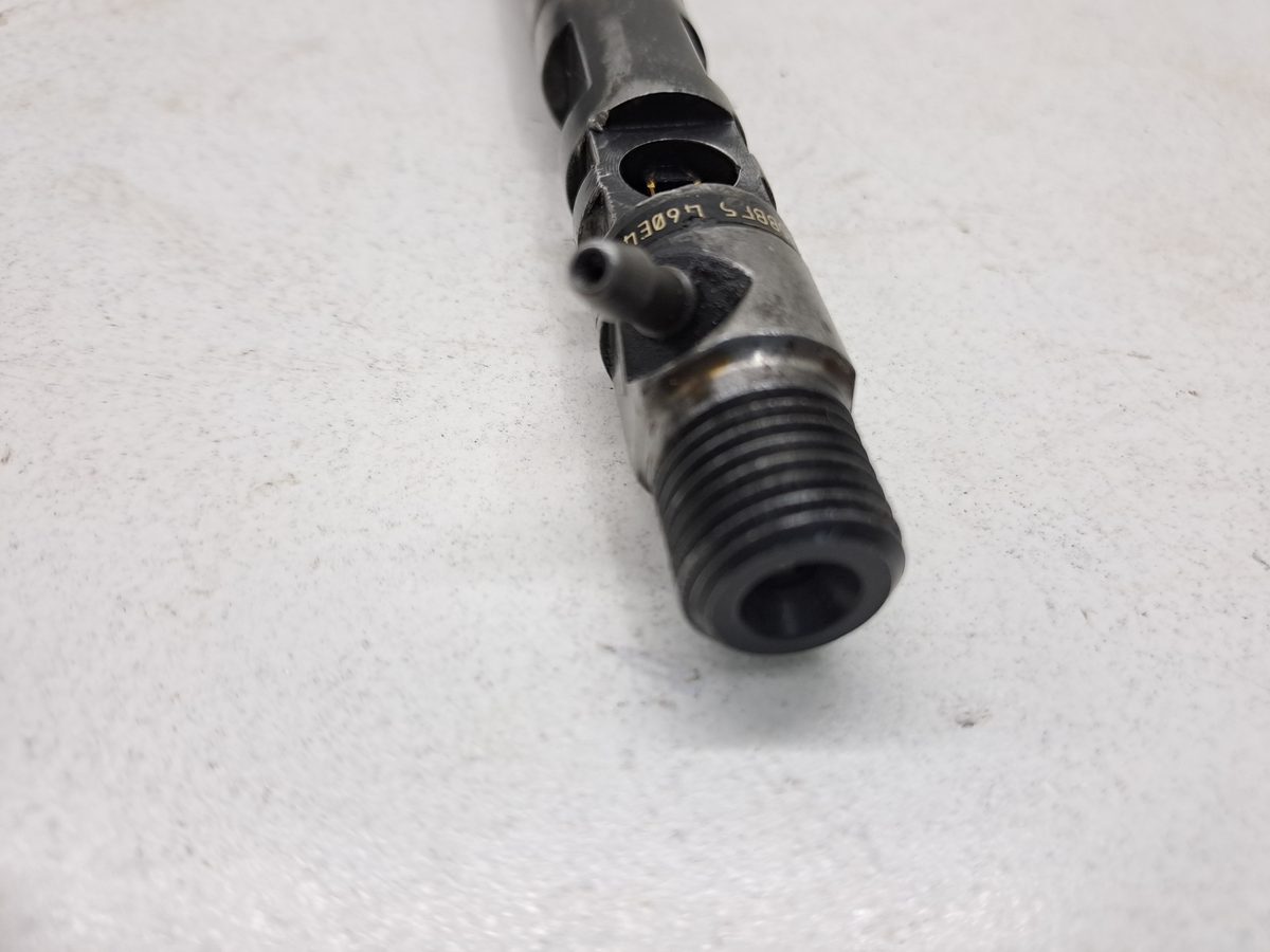 Inyector Ford Focus Berlina (CAK) 1998-2004 1.8 TDDI Turbodiesel CAT 1.8L 66kW 1S4Q9F593AF