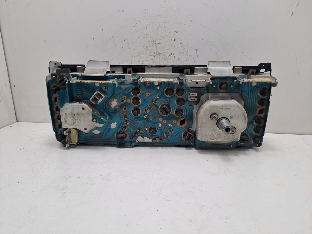 Tablero de Instrumentos Renault 21 Berlina (B/L48) desde 1985 2.1 Diesel 32759413AS