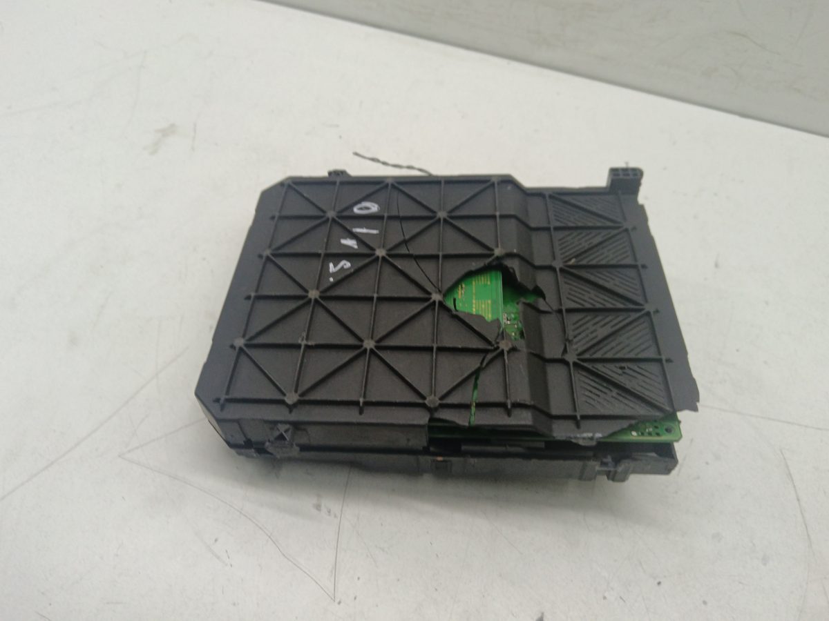 Caja Reles / Fusibles / Modulo Bsi Citroën C3 Pluriel 2003-2011 1.4 HDi 9853667380