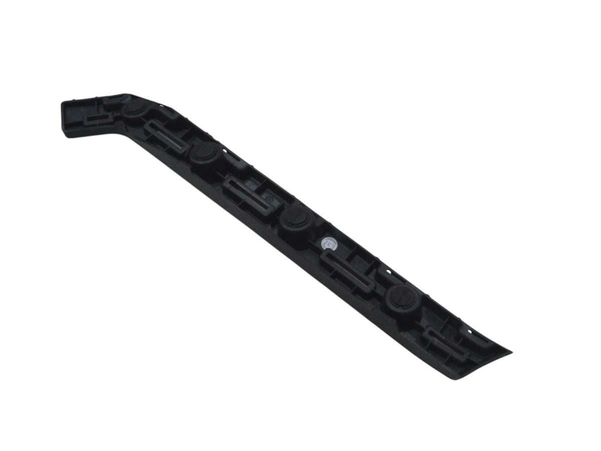 GUIA PARAGOLPE TRASERO IZQUIERDO CHEVROLET MONTANA 2023/